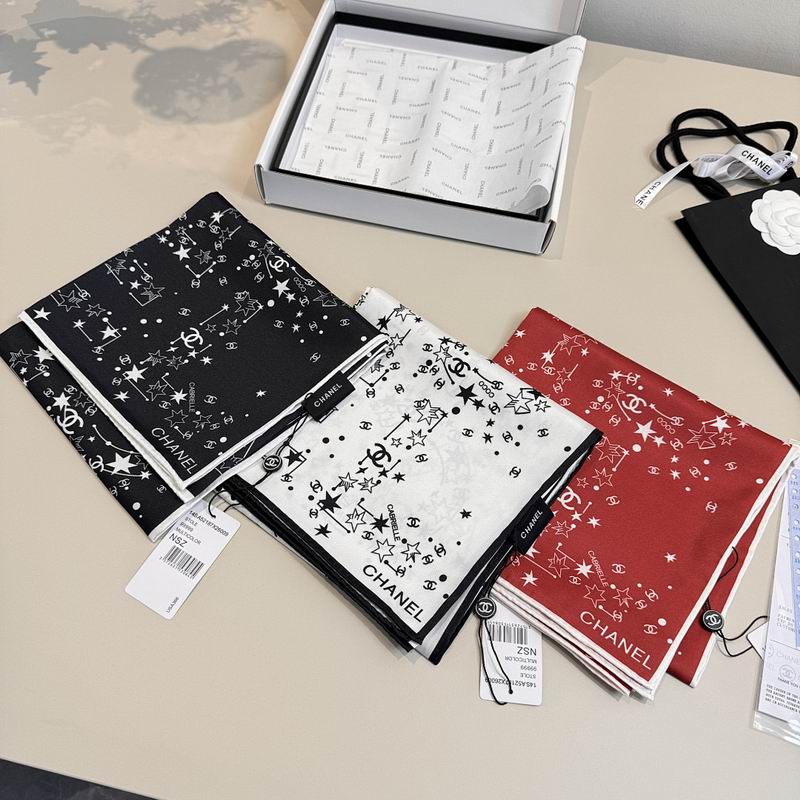 Chanel silk scarf hm02